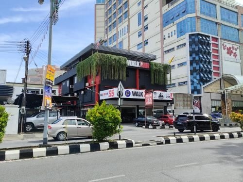 Walk Inn1