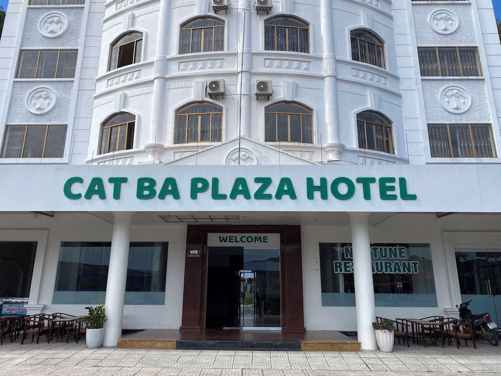Cat Ba Plaza Hotel4