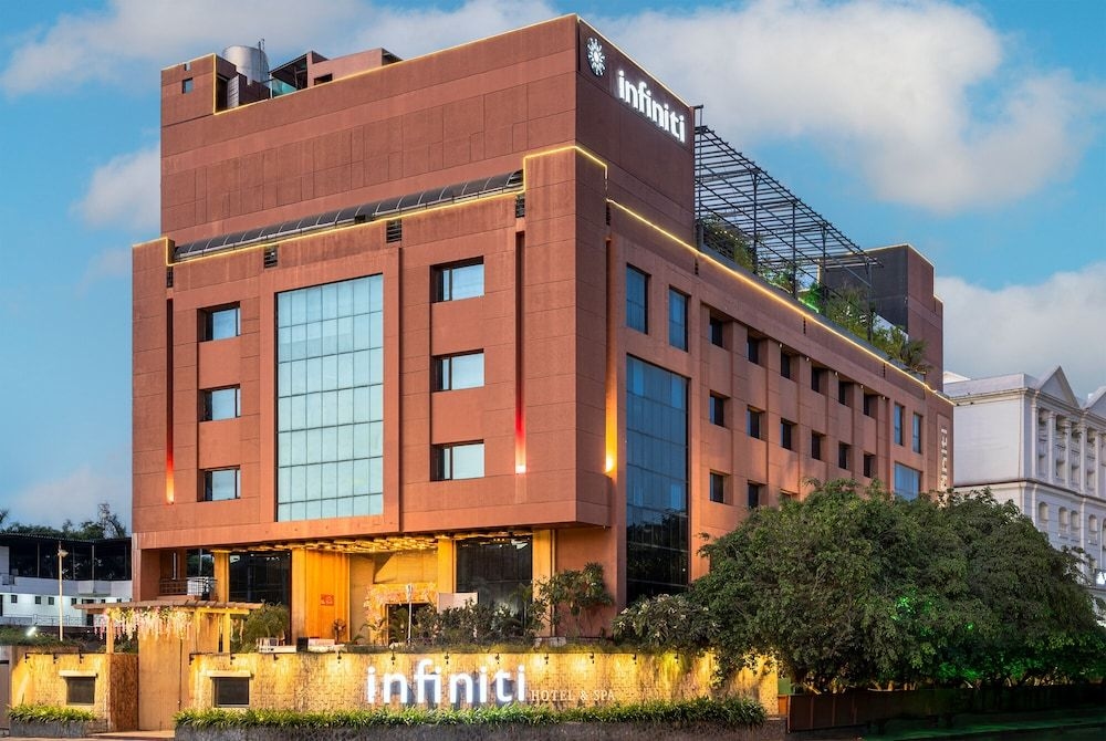 Hotel Infiniti0