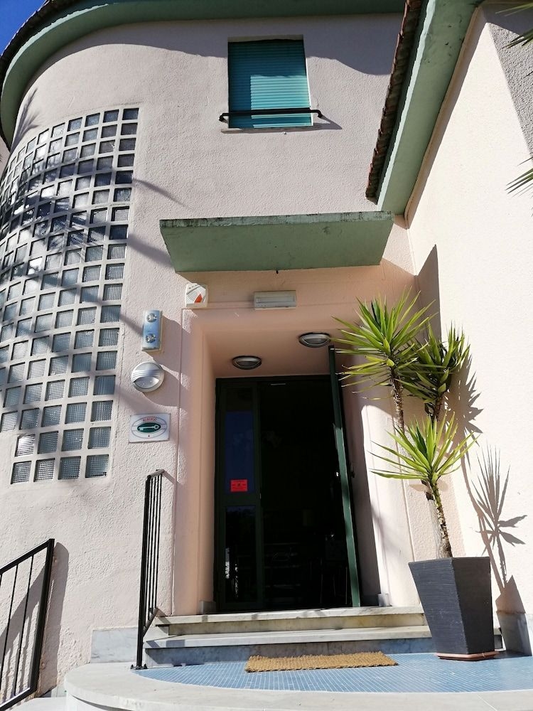 Hotel Caprice3