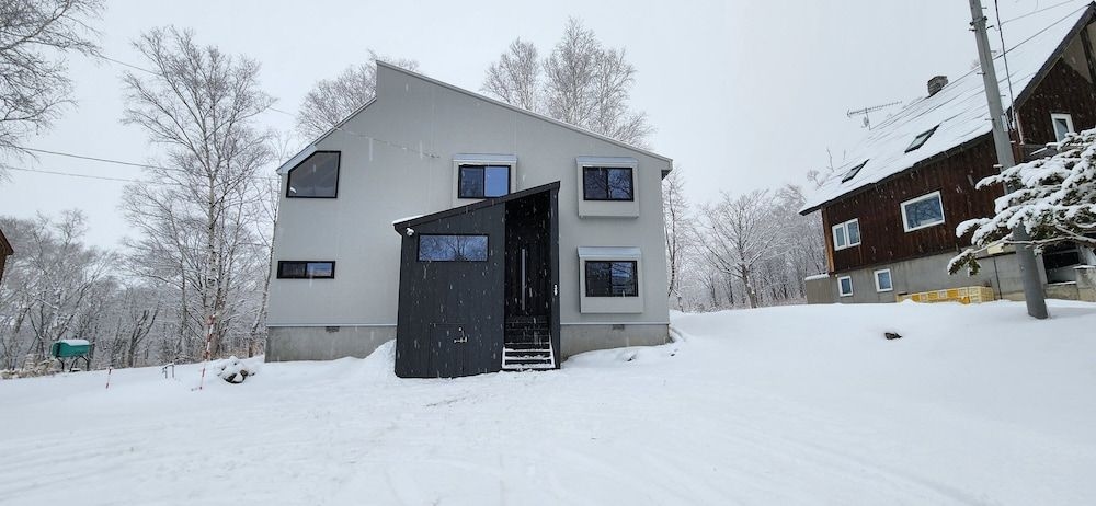 Hooting Owl Lodge3