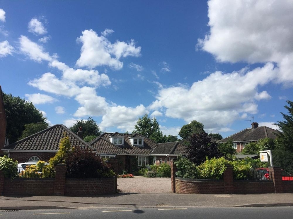 Copperfields Guest House3