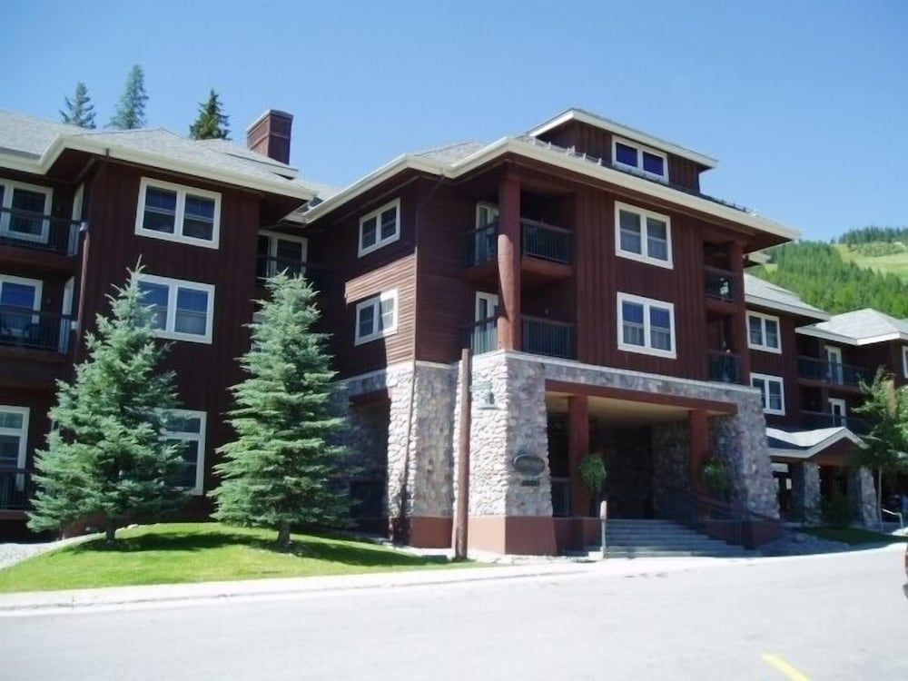 Kintla Lodge0