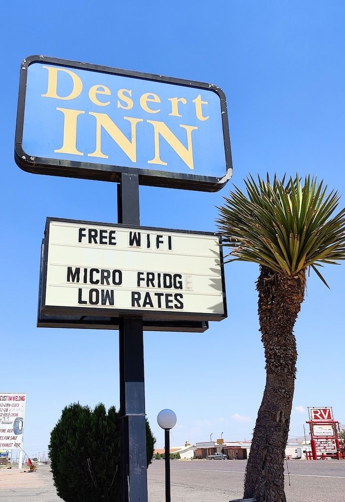 Desert Inn0