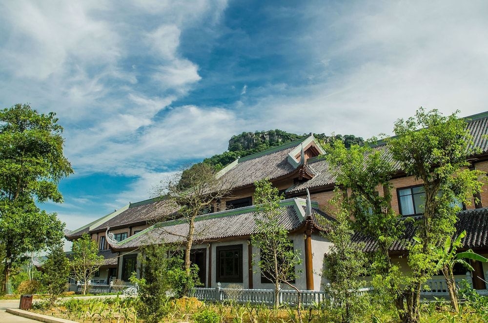 ไบ ดินห์ โฮเต็ล (Bai Dinh Hotel)2