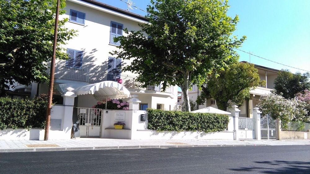 Petit Hotel2