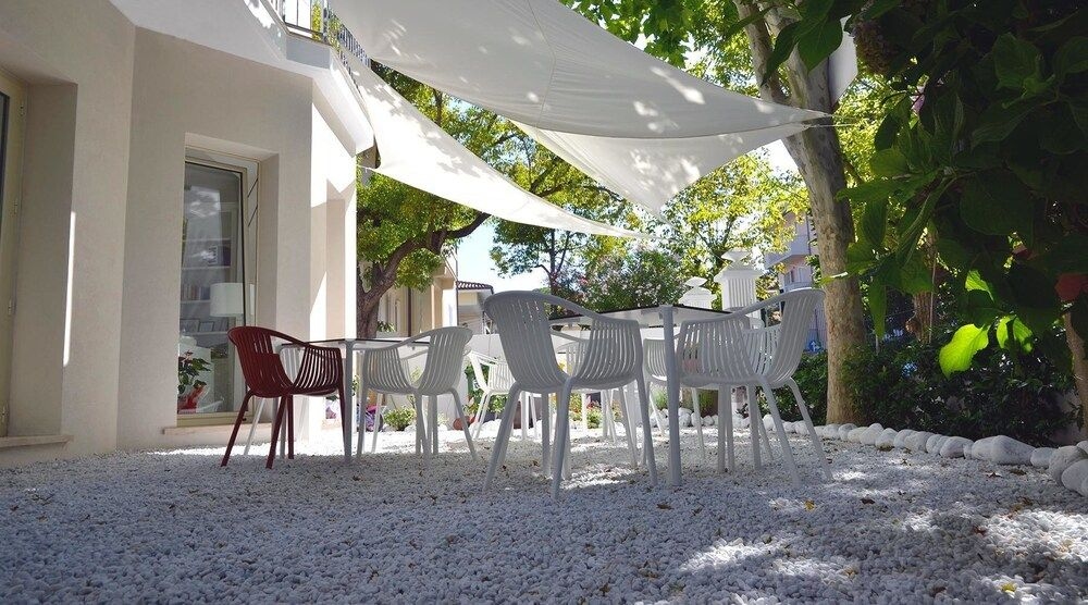 Petit Hotel4
