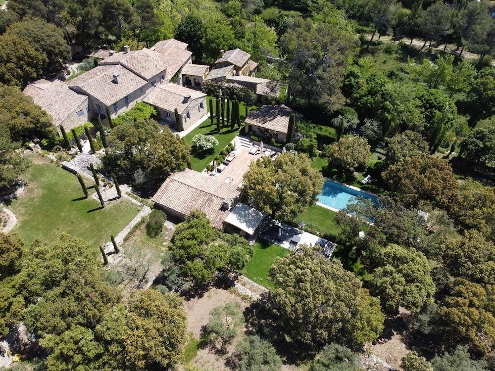 Villa Hautvallon2