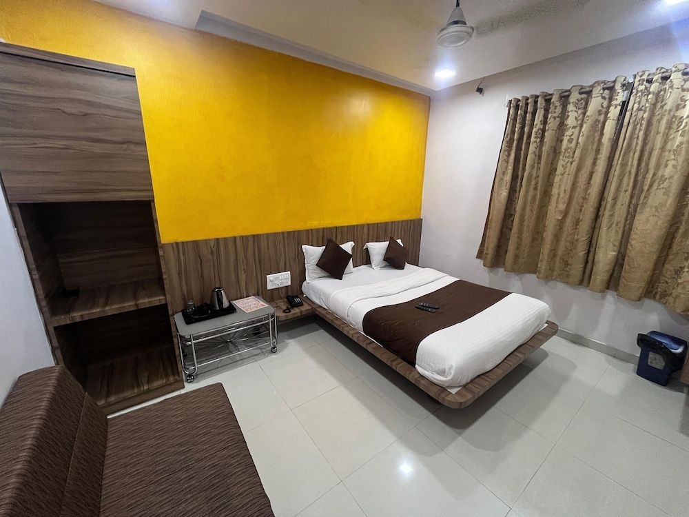 Hotel Anupam2