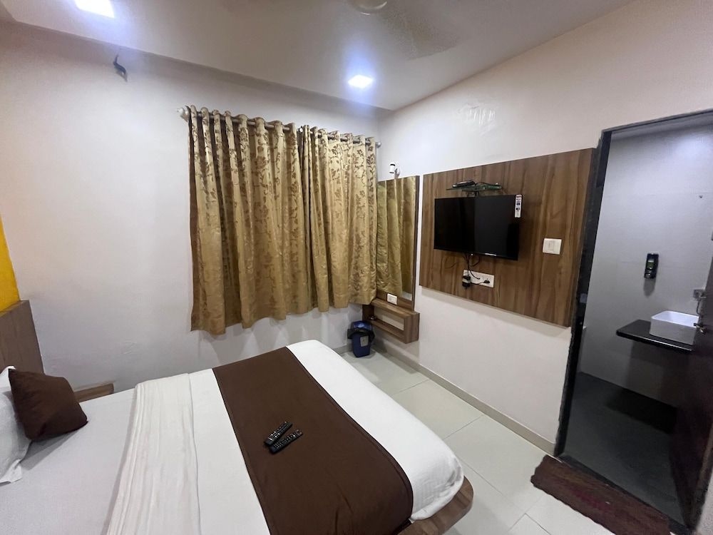 Hotel Anupam4