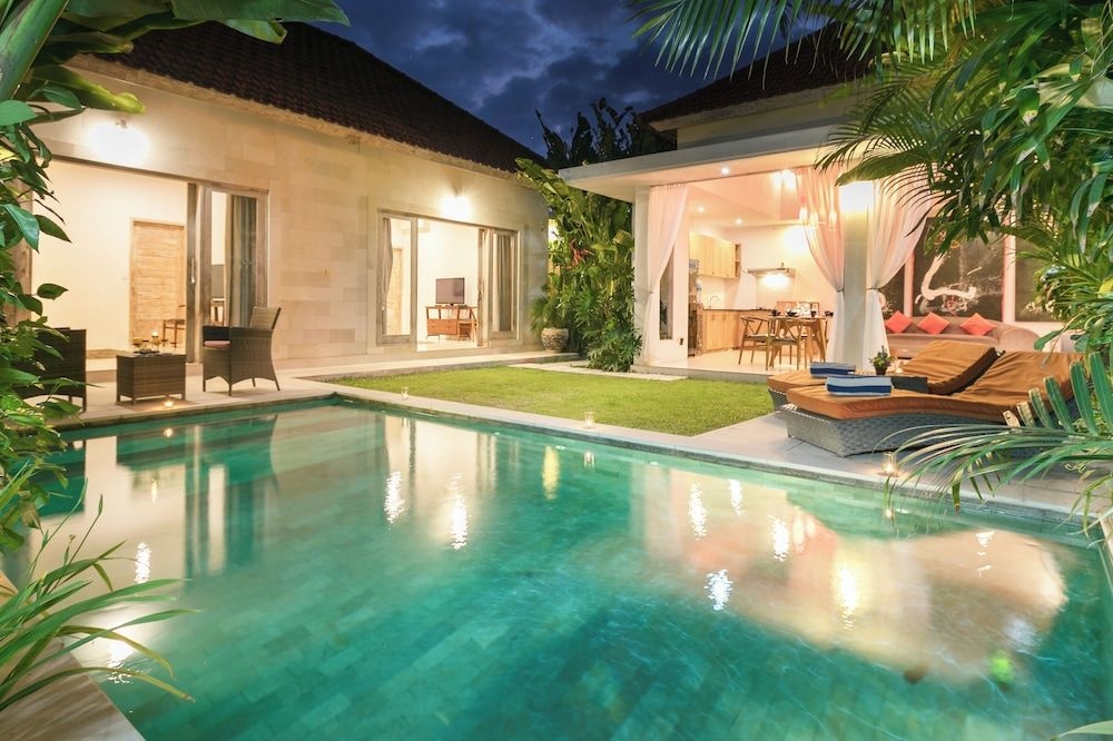 Villa Briana Seminyak4