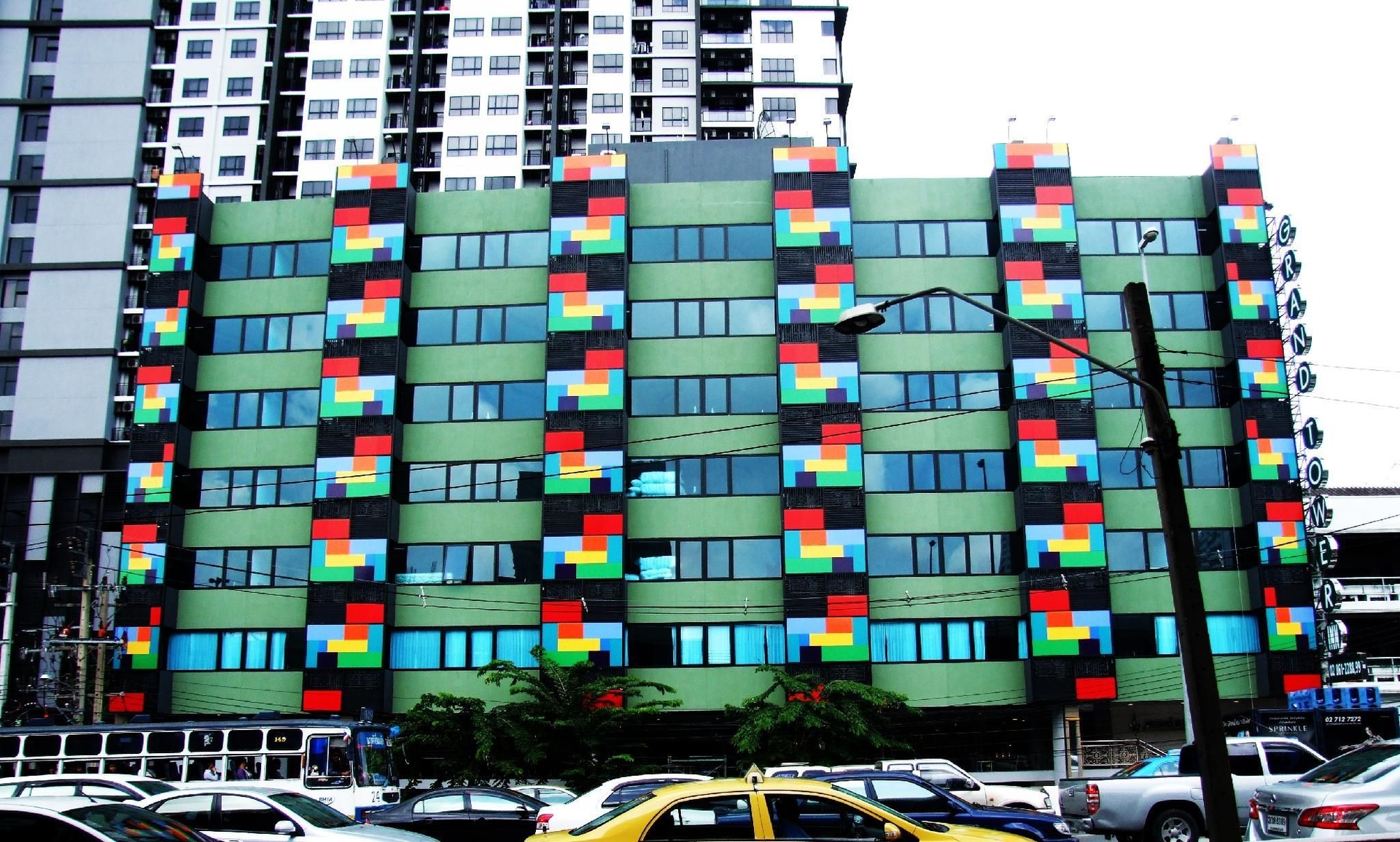 โรงแรมแกรนด์ ทาวเวอร์ อินน์ สาทร (Grand Tower Inn Sathon)0