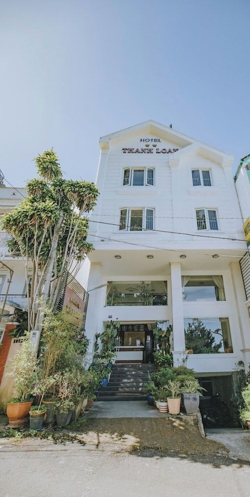Thanh Loan Hotel0
