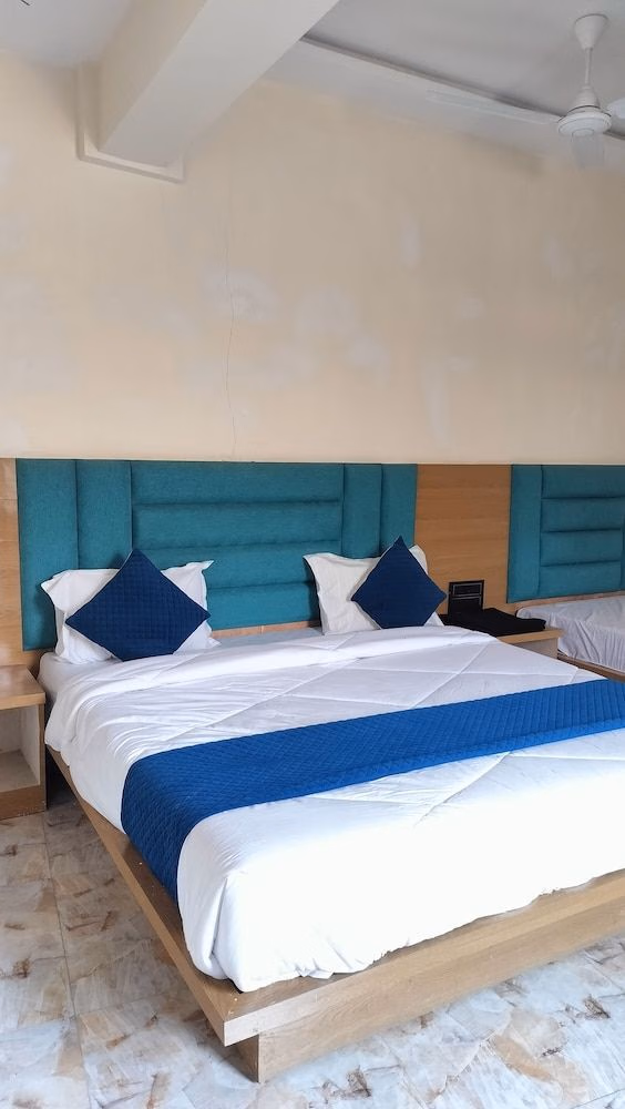 Hotel Konark Palace1