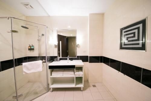 Sunseed International Villa1