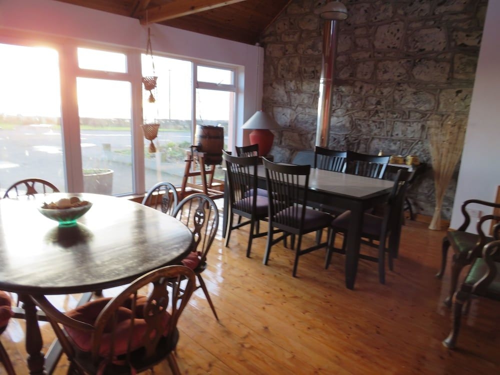 Carnside Guest House4