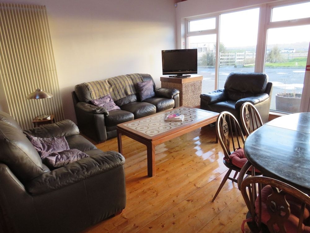 Carnside Guest House3