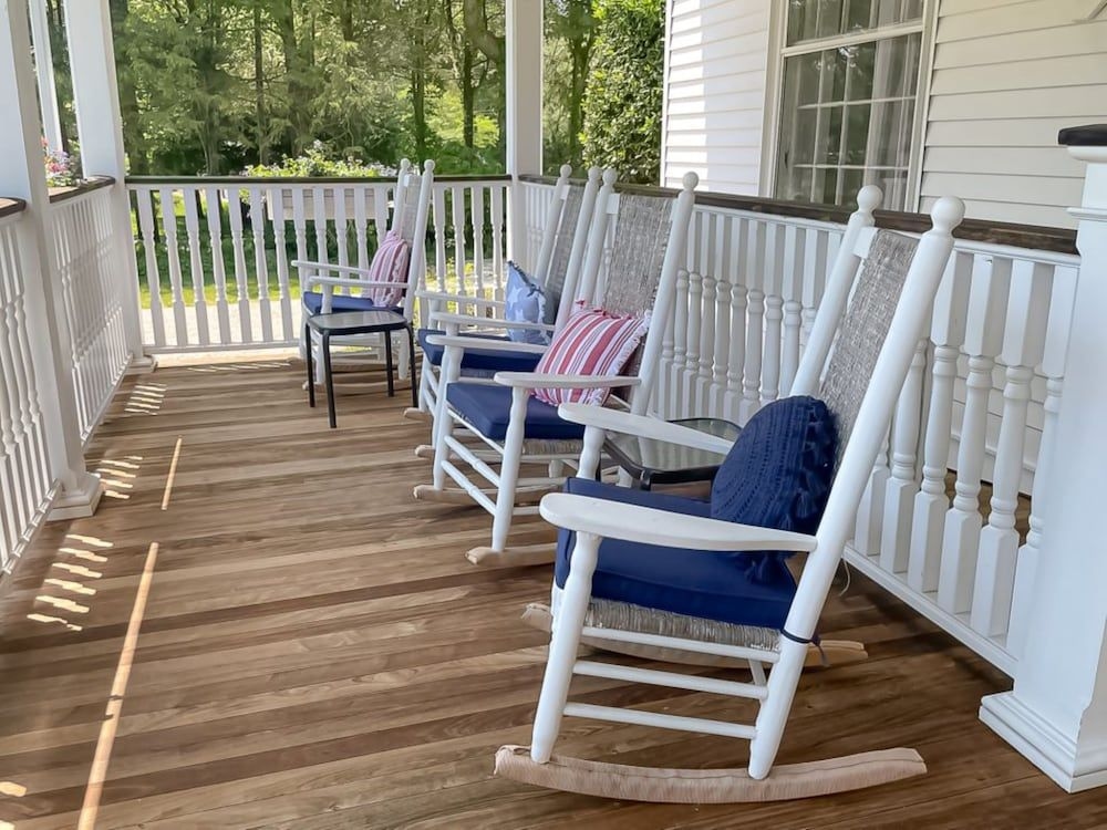 Captain Stannard Bed and Breakfast Country Inn2