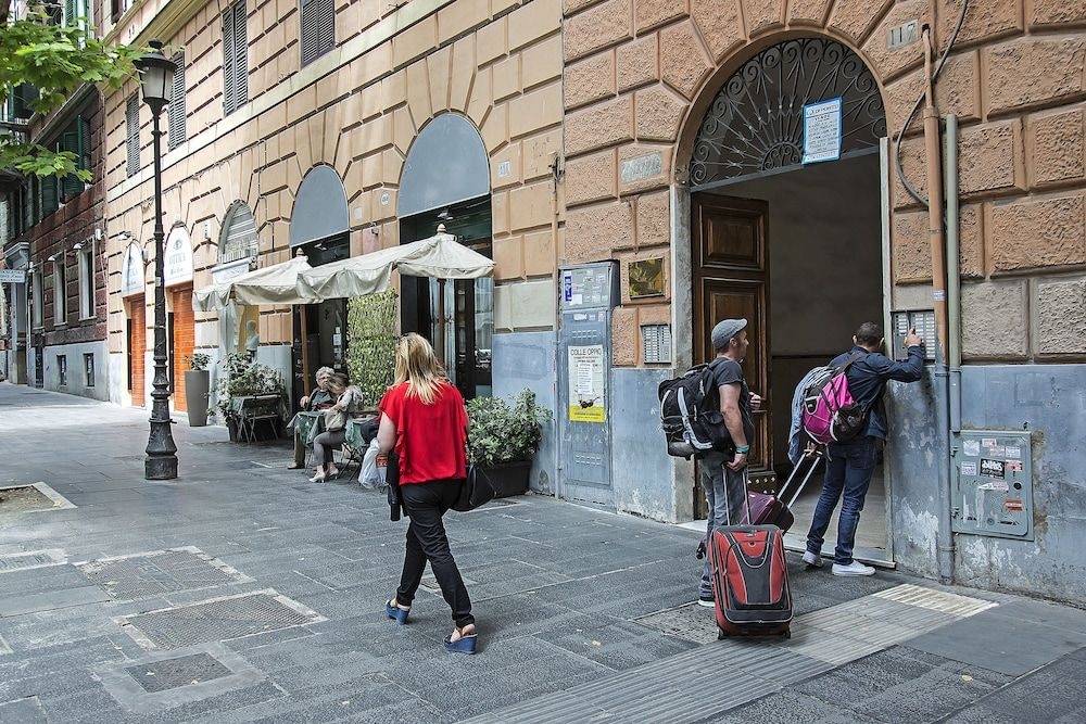 Sole e Luna Bed & Breakfast1