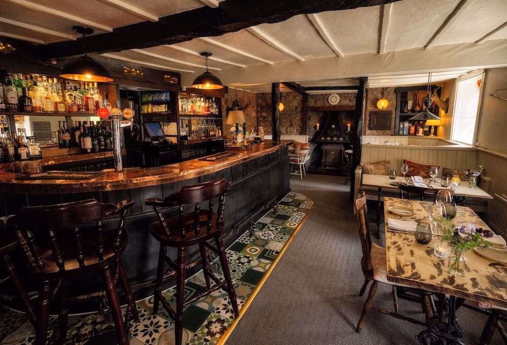 The Queens Head Inn1