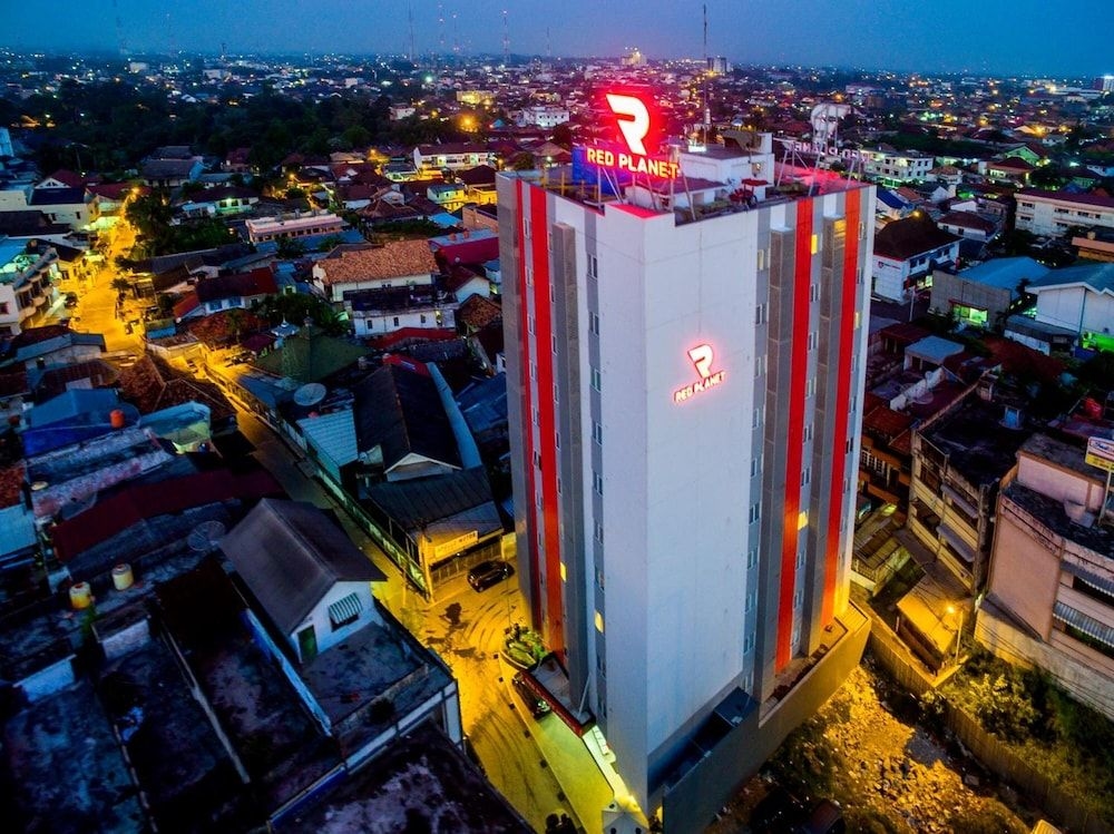 Red Planet Palembang2