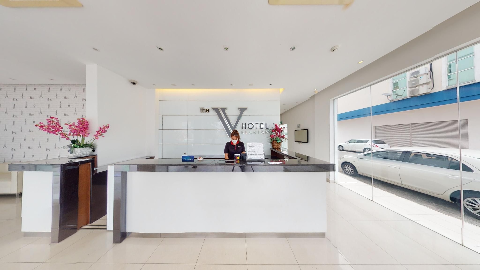 เดอะ วี โฮเต็ล (The V Hotel)4
