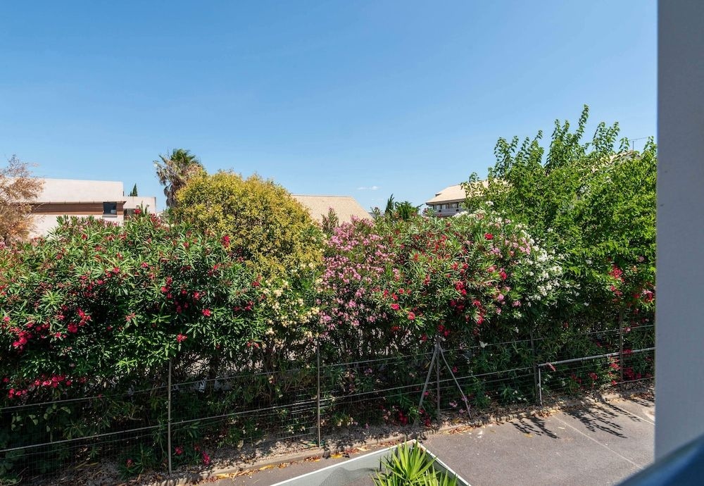 B&B Hotel NARBONNE (1)0