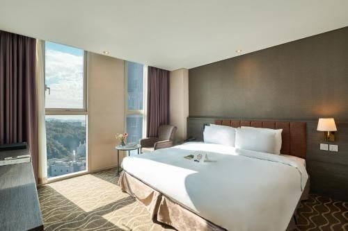 โรงแรมสแควร์ (Hotel Square)3