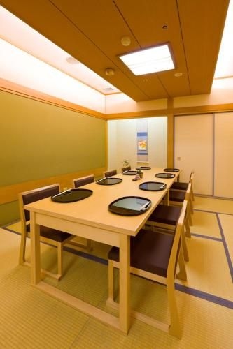 โรงแรมคุซัตสึ เอสโตเปีย (Kusatsu Estopia Hotel)2