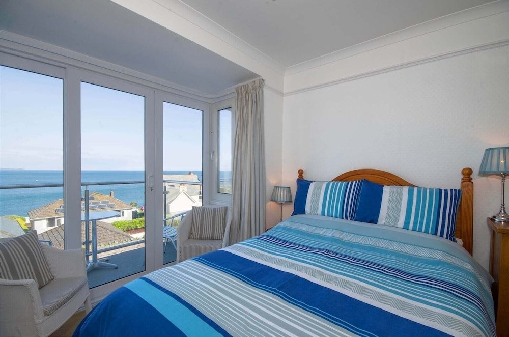 Seaview1