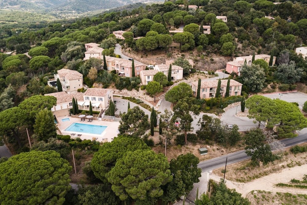 Residence Les Bastides De Grimaud3