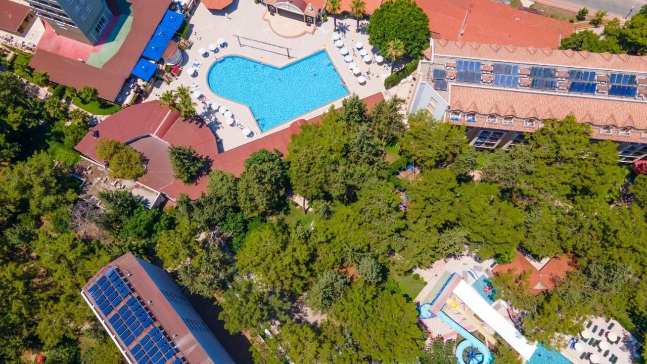 Kaplan Paradise Hotel1