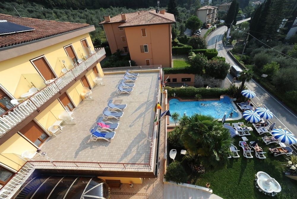 Cristallo Hotel3