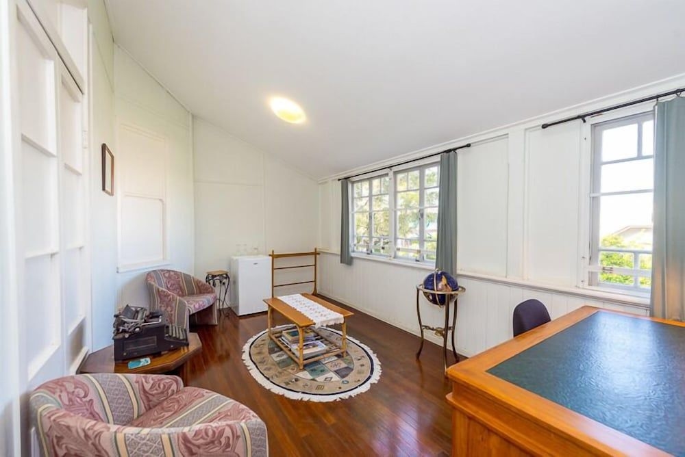Auckland Hill Bed & Breakfast4
