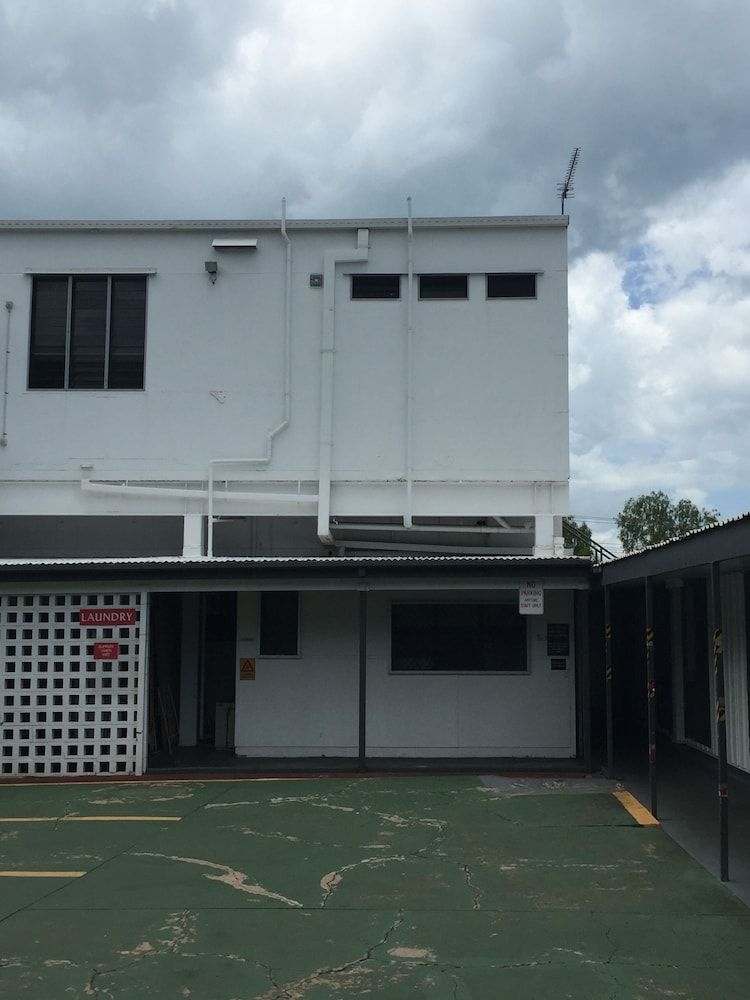 Capricornia Motel1