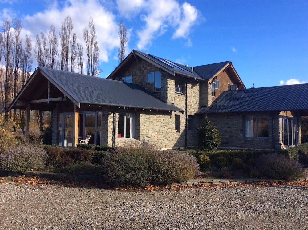 Golf Course Road Chalets0