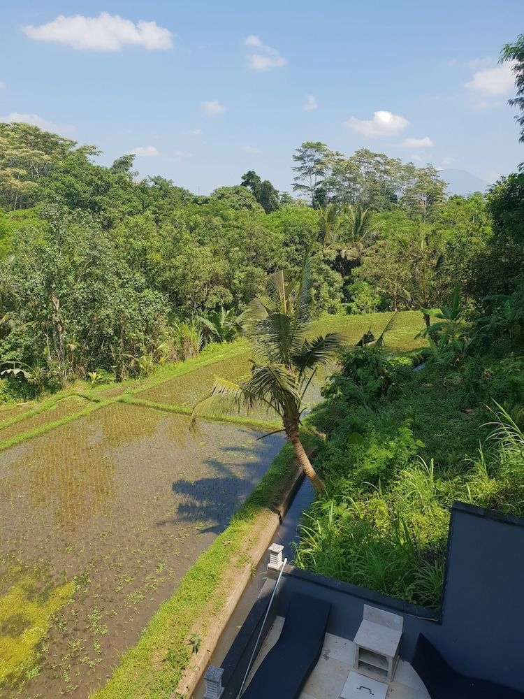 Villa Hati Indah0