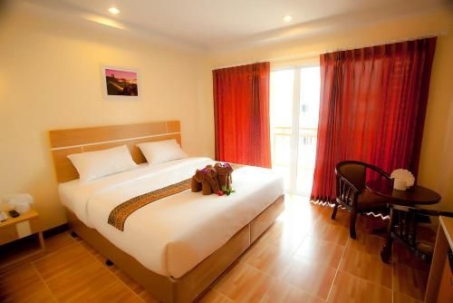 ไอริส เรสซิเดนซ์ พัทยา (Iris Residence Pattaya)1