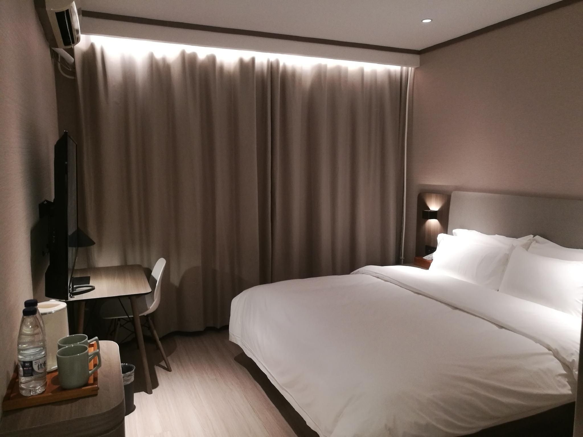 Hanting Hotel Tianjin Wuqing Daguangming Center2