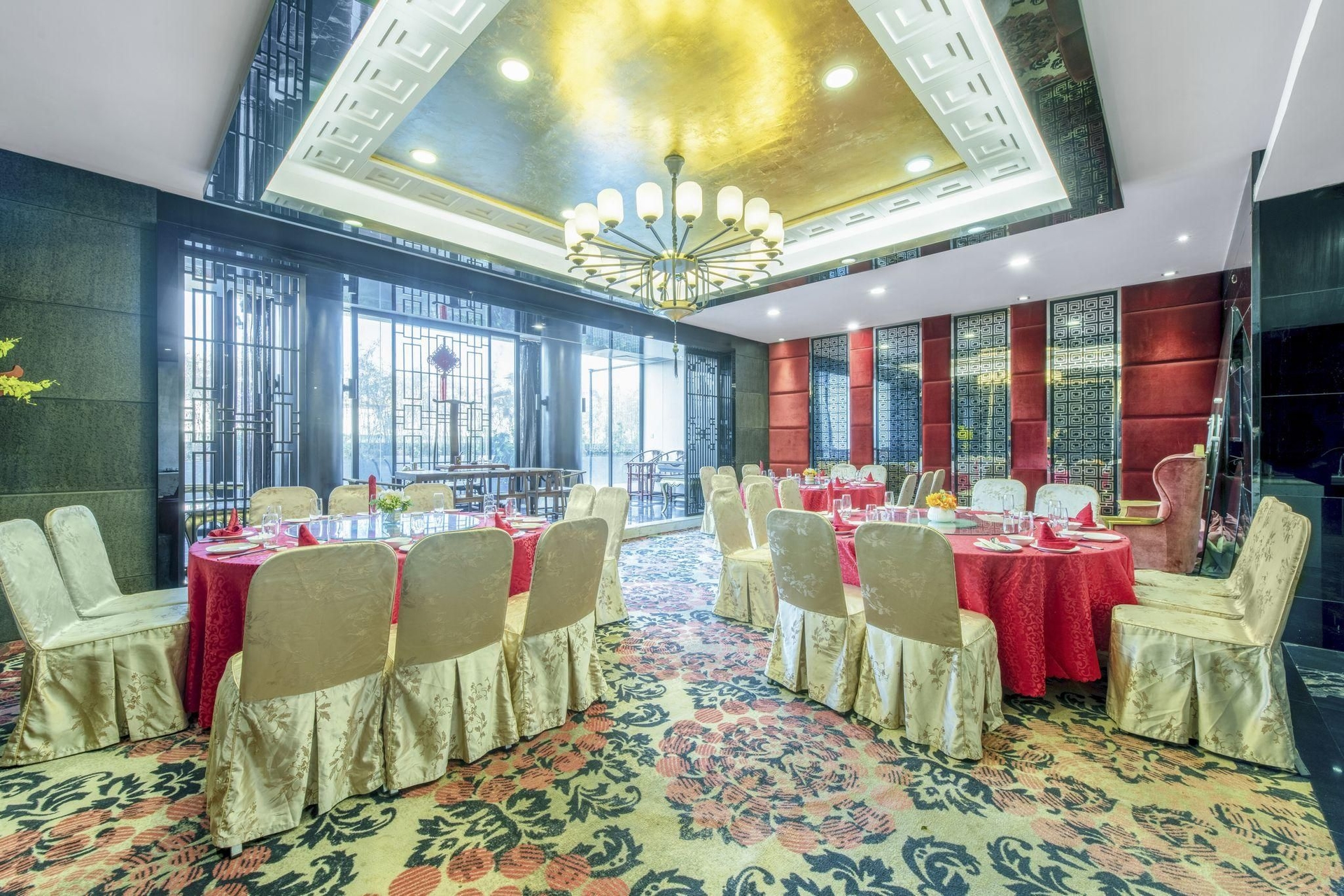 ปาร์คเลนโฮเต็ล (Park Lane Hotel)4