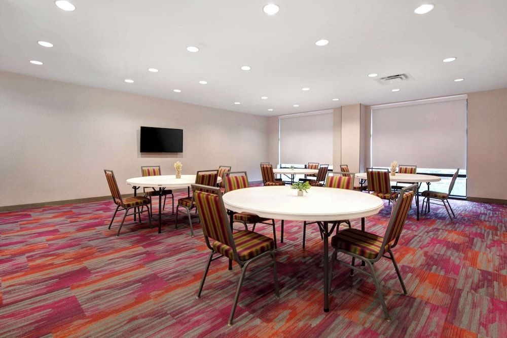 Home2 Suites by Hilton Tuscaloosa Downtown University Blvd4