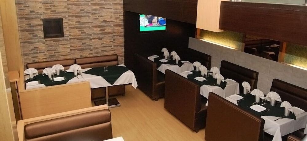 Hotel Aishwarya Residency4
