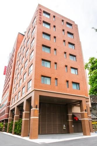 โรงแรมนิว ริเวอร์วิว สวีท (New Riverview Suites Hotel)0