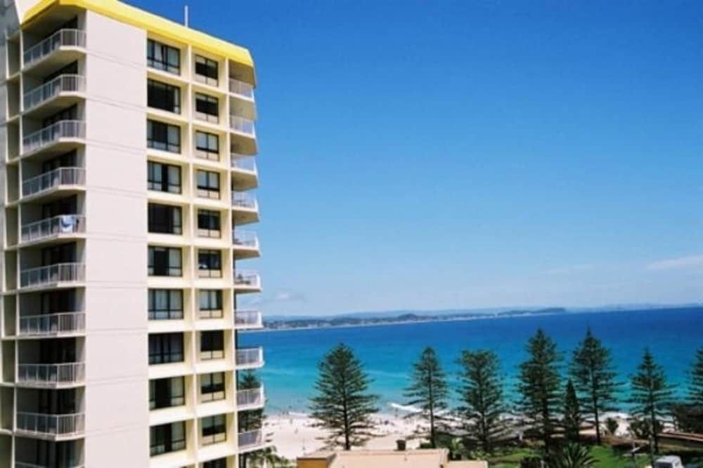 Carool Apartments3