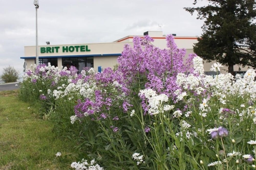 Brit Hotel Montargis2