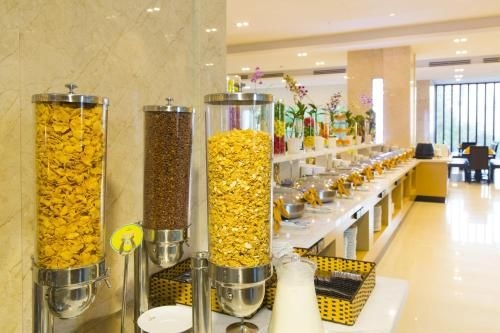 เดนโดร โกลด์ โฮเต็ล (Dendro Gold Hotel)4