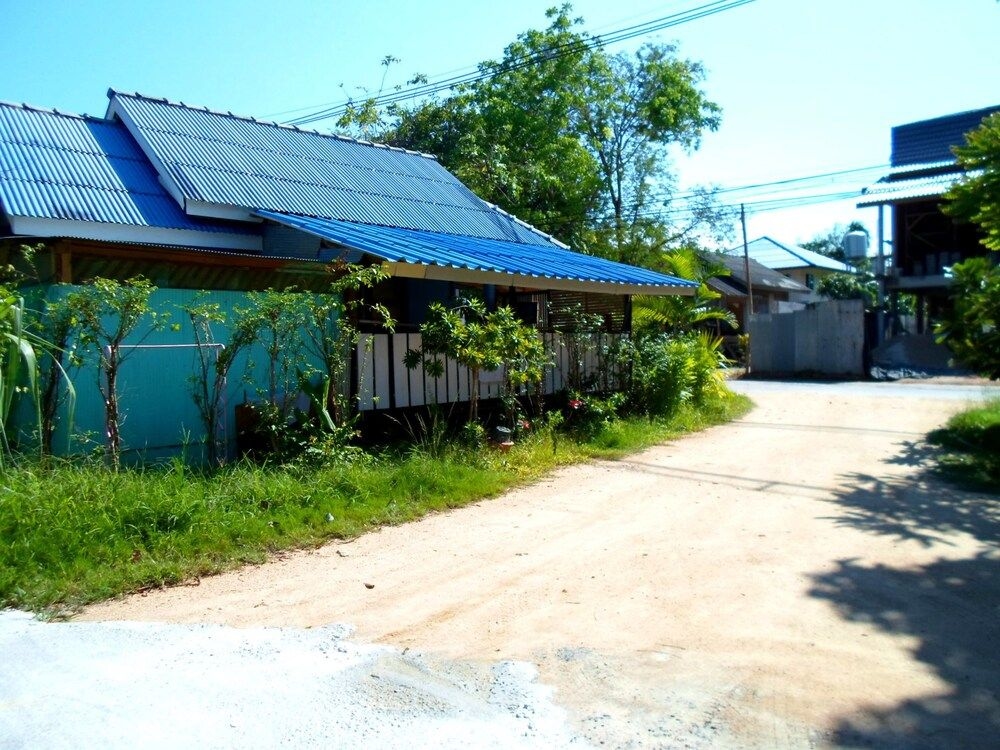 Rewadee Garden Resort3