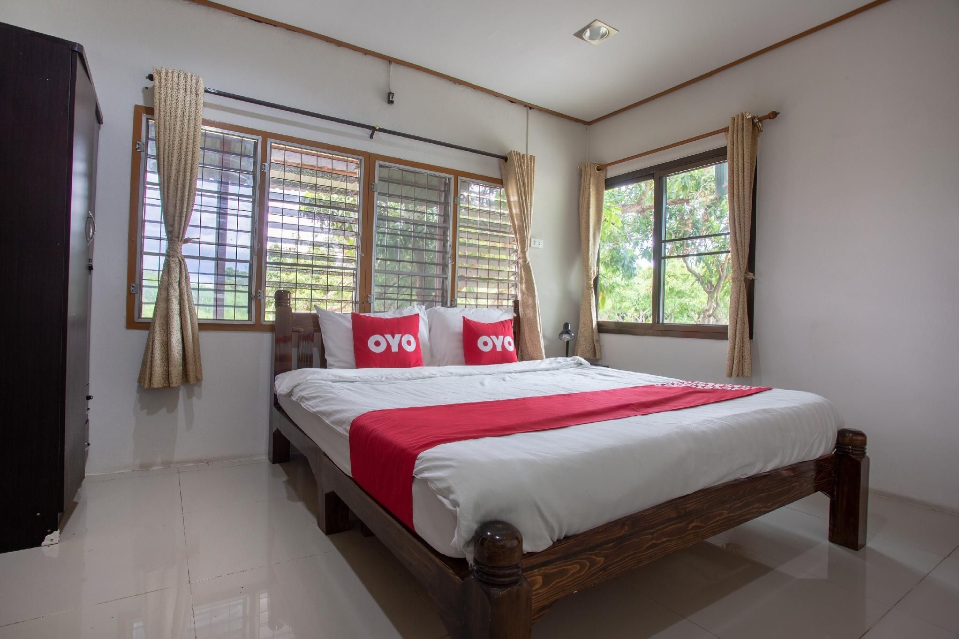 OYO 909 Guiding Star Resort3