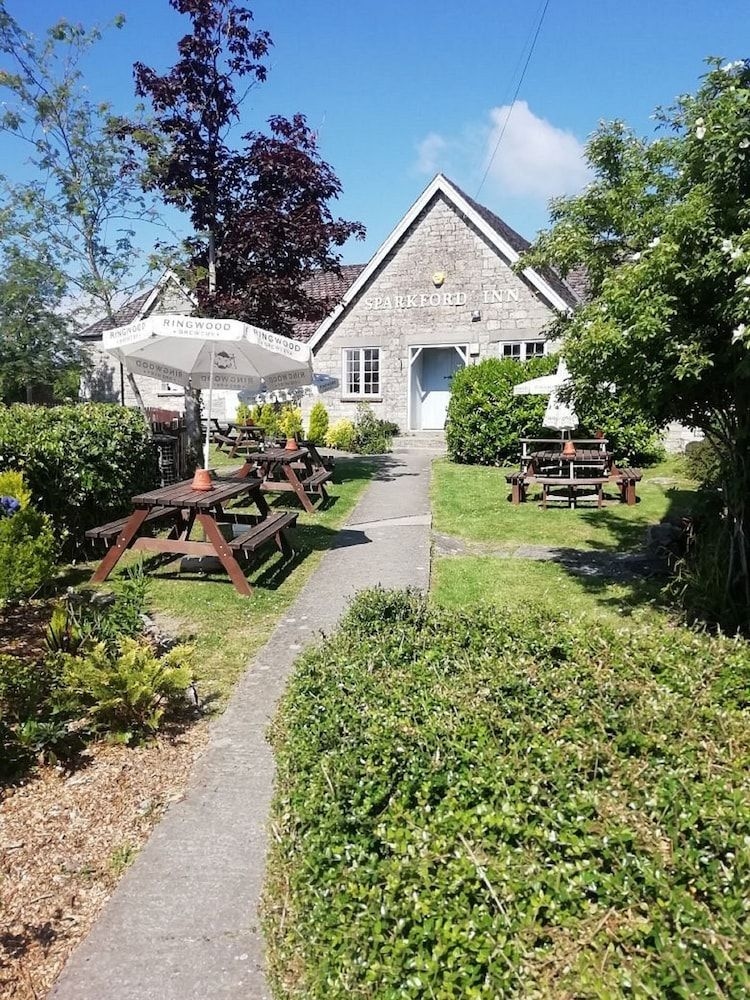 Sparkford Inn0
