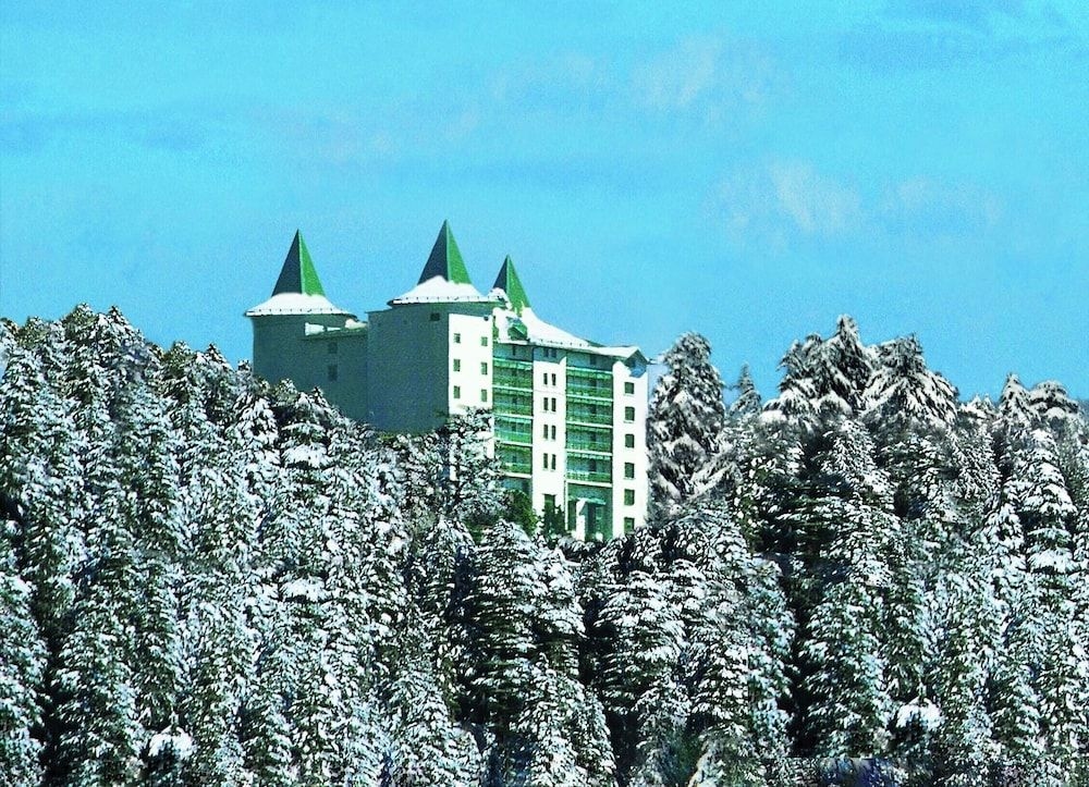 The Oberoi Cecil4